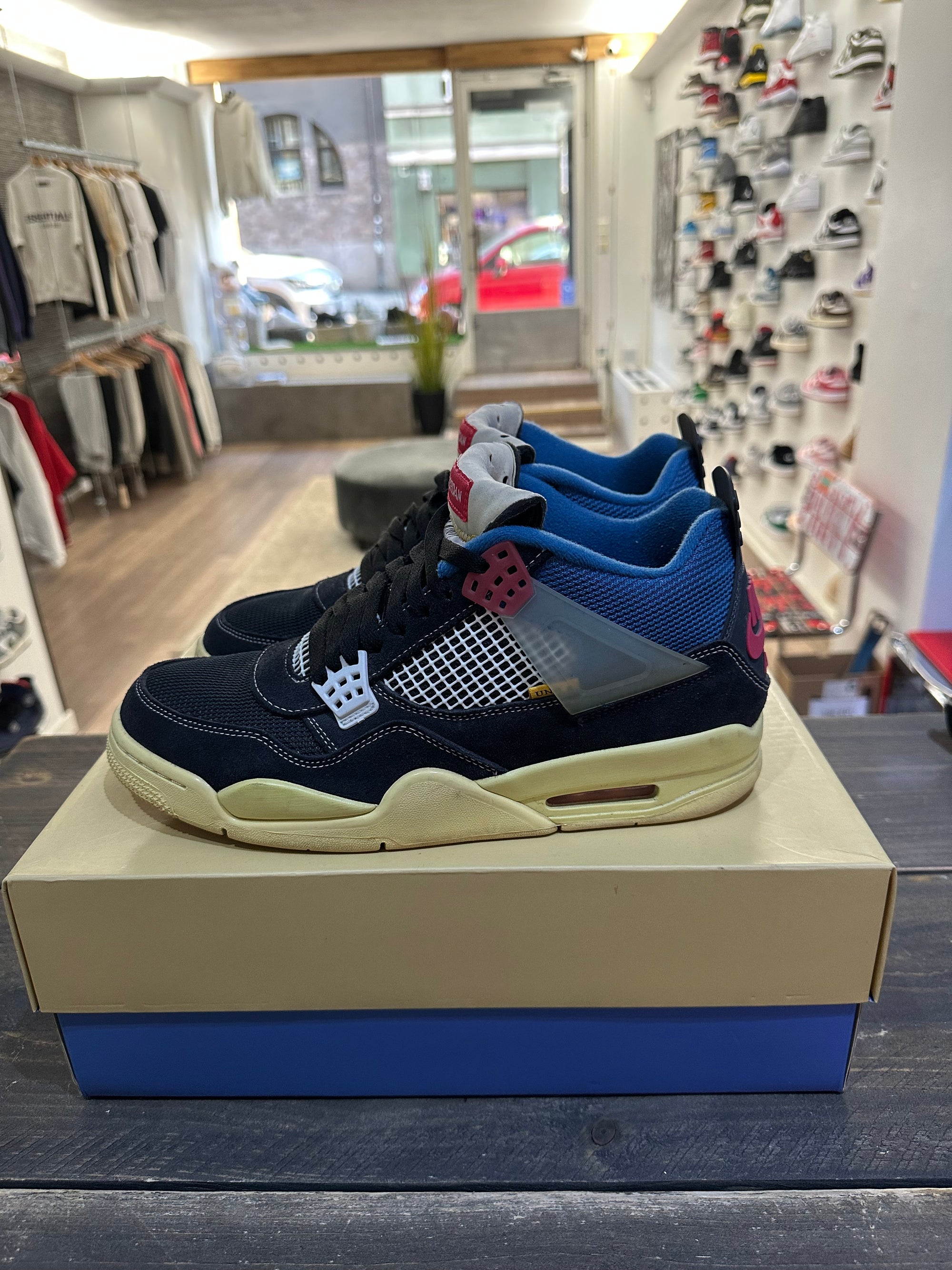 Jordan 4 Retro Union Off Noir (Eu: 45)