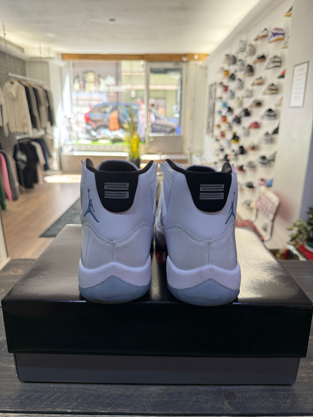 Jordan 4 Retro SB Navy (Eu: 44.5)