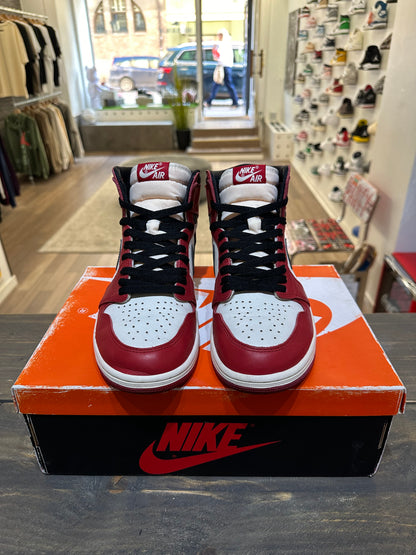 Jordan 1 Retro High OG Chicago Lost and Found (Eu: 41)