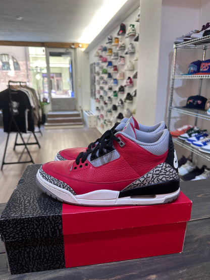 Jordan 3 Retro SE Unite (Eu: 42.5)