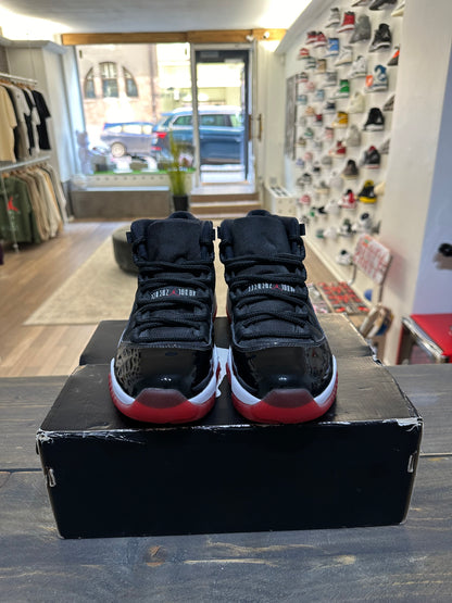 Jordan 11 Retro Playoff Bred (Eu:41)