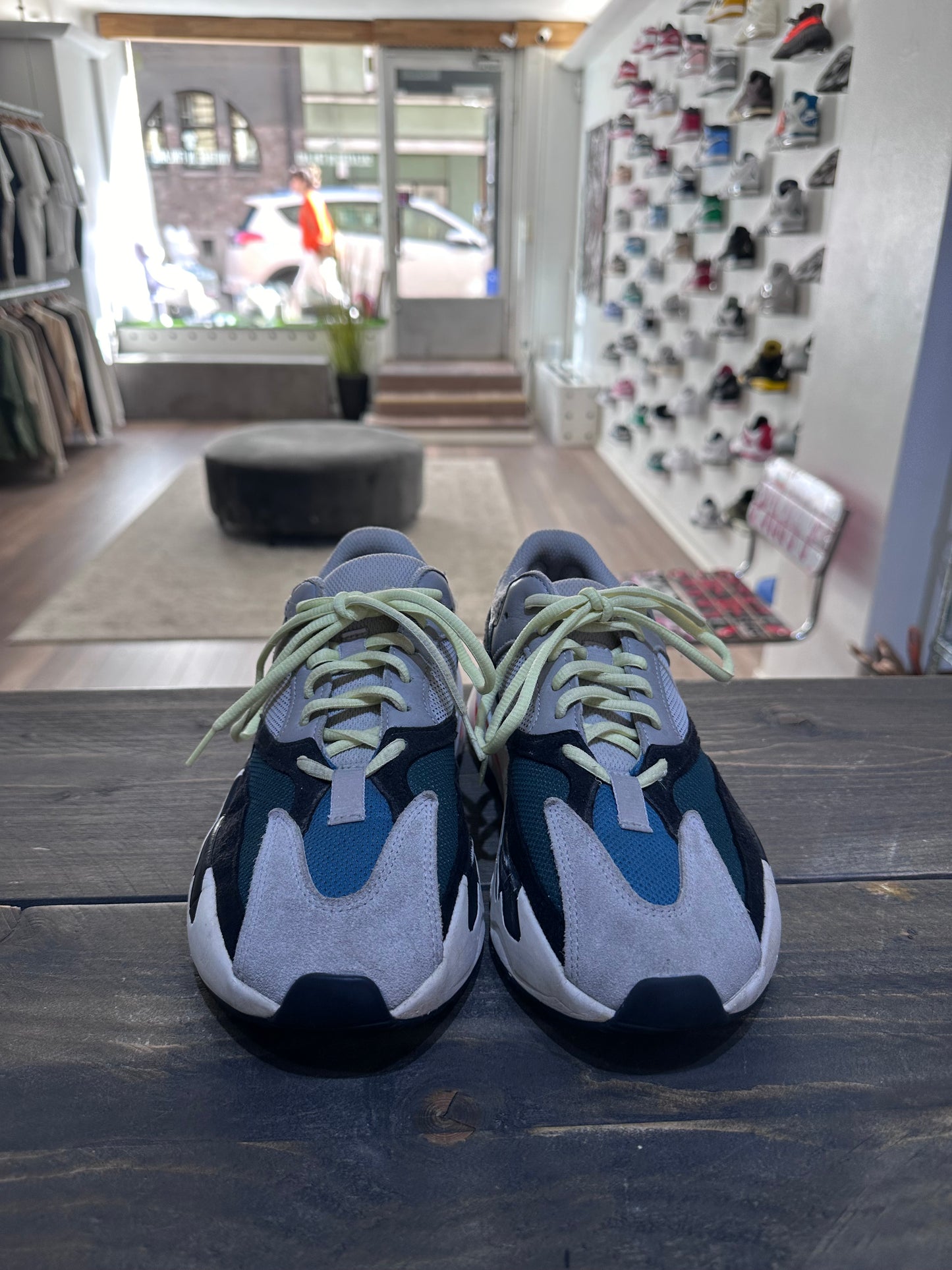 Yeezy Boost 700 Wave Runner (Eu: 41 1/3)