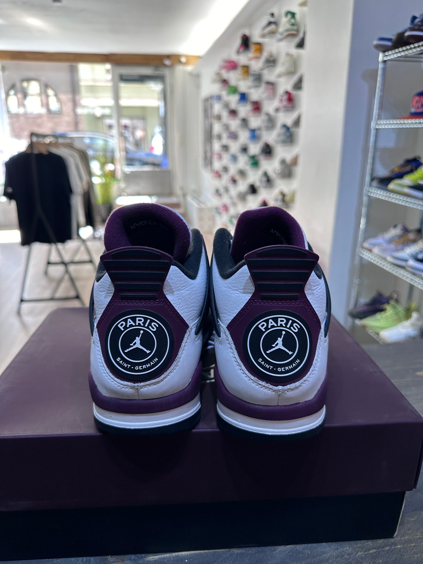 Jordan 4 Retro PSG Paris Saint-Germain (Eu: 41)