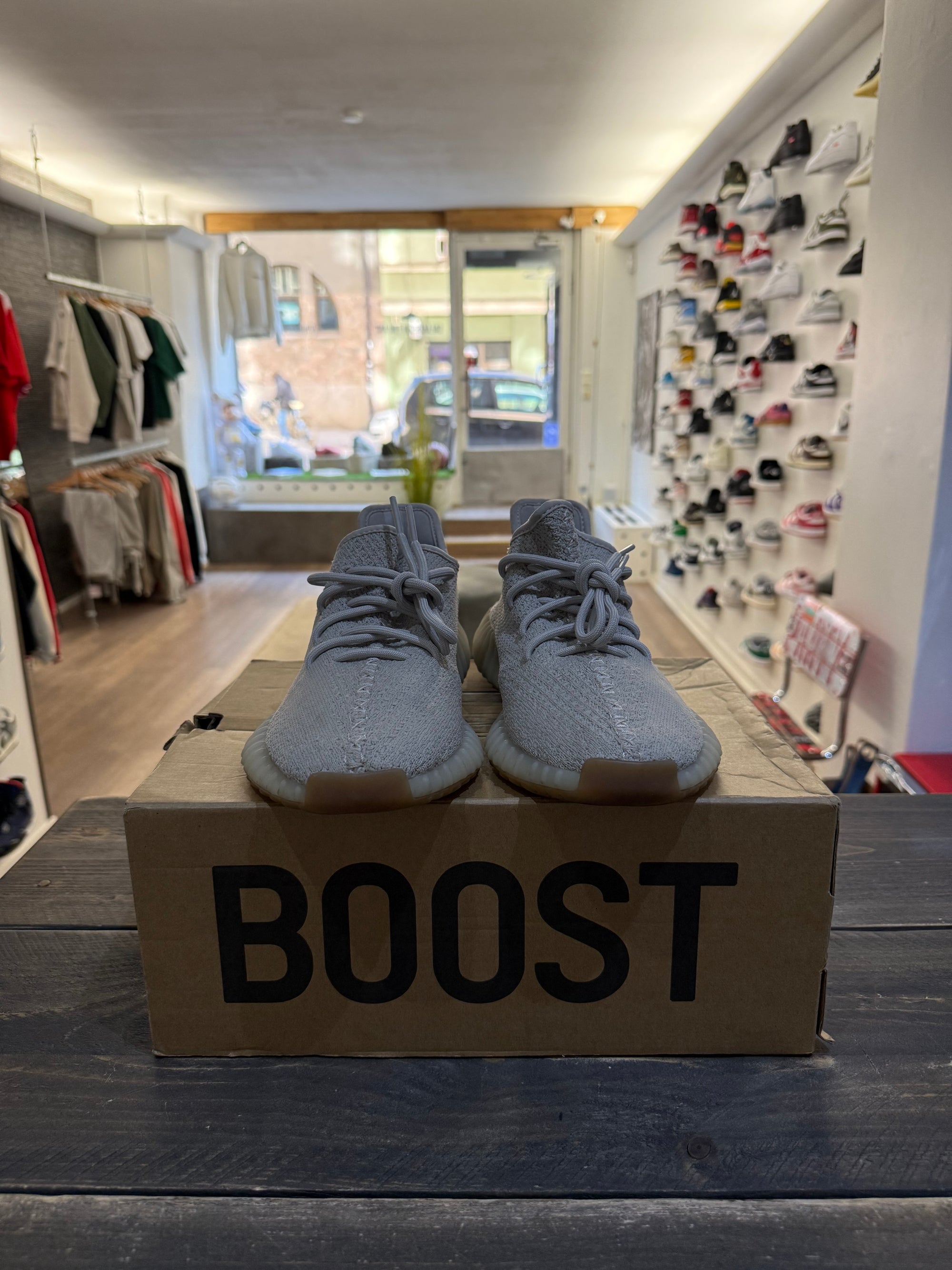 Yeezy Boost 350 V2 Sesame (Eu: 43 1/3)
