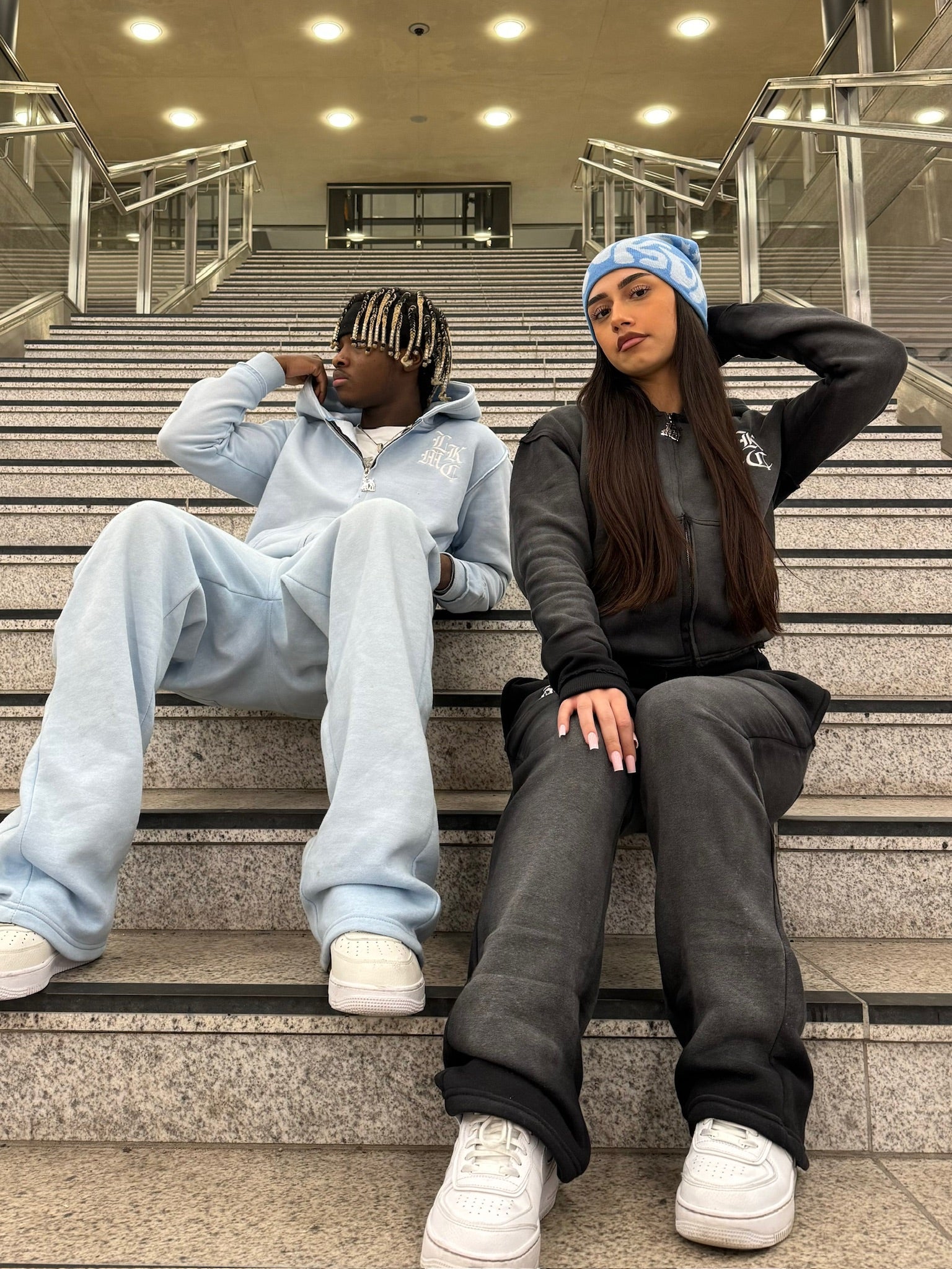 LUKAMACHAIN  Distressed Zip Hoodie Baby Blue