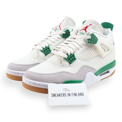 Jordan 4 Retro SB Pine Green